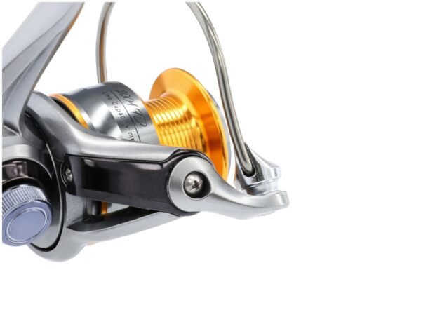 The Mikado River Flow 5004 FD reel - expertly crafted for demanding fishing adventures. Its design has been rigorously tested in river currents, ensuring reliable performance during spinning and bottom angling.