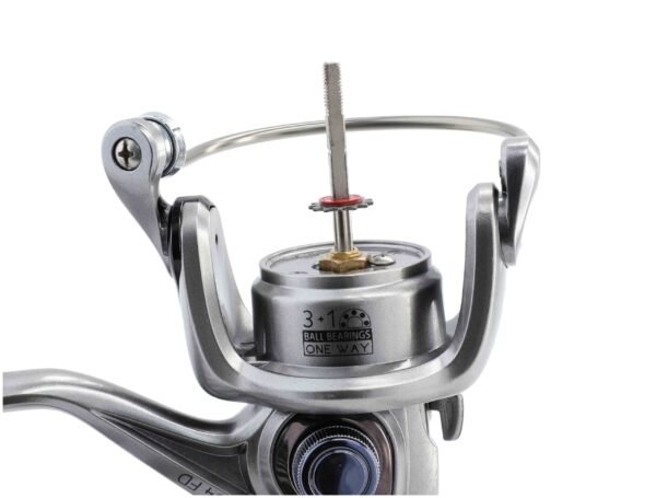 The Mikado River Flow 5004 FD reel - expertly crafted for demanding fishing adventures. Its design has been rigorously tested in river currents, ensuring reliable performance during spinning and bottom angling.