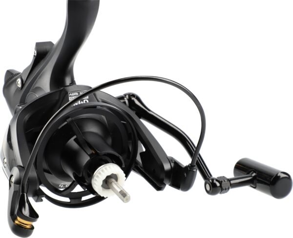 The Mikado Sensual NG Speedrunner 1007 reel brings advanced features for passionate anglers.