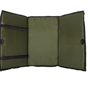 The Mikado Carp Unhooking Mat (90x47cm) offers essential protection for fish while ensuring convenience for anglers.
