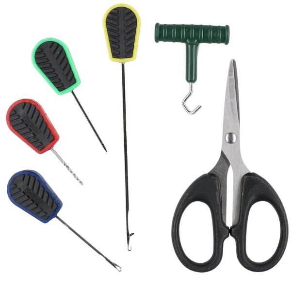Wide array of carp needles, fitted with various tips that can be adjusted to different lures, rigs and angling conditions.