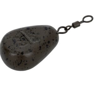 The Mikado Lead Flat Pear offers easy installation, thanks to its large-eye swivel.