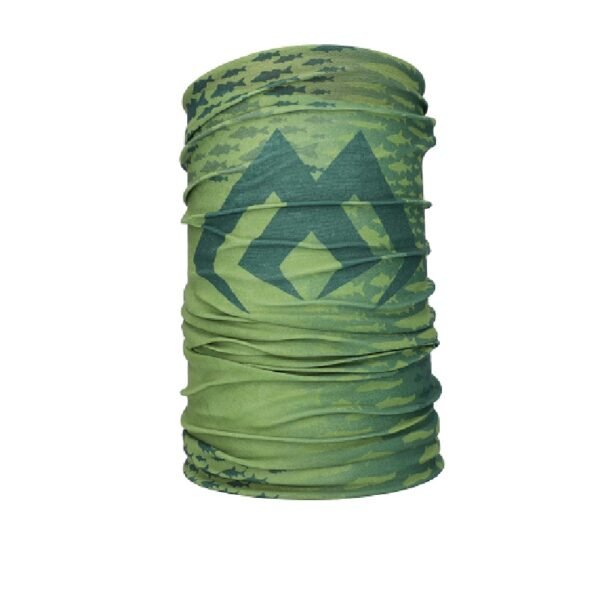 The Mikado Neck Warmer in green combines practicality and style for outdoor enthusiasts.