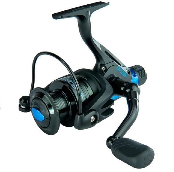 The Mikado Sasori 2005 RD reel combines solid construction with an attractive price, making it an ideal choice for anglers.
