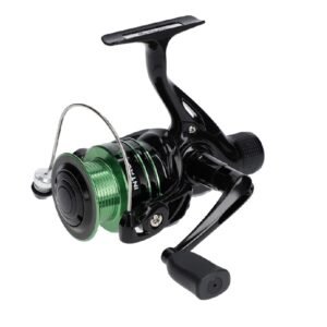 Designed for Float Fishing Techniques The Mikado Reel Intro Float 2005 RD - expertly crafted for float fishing enthusiasts. With a rear drag system, this reel offers precise control over your line tension. Its shallow aluminum spool allows for easy line management, enhancing your overall fishing experience.